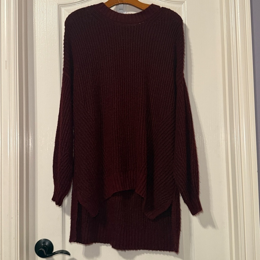 American Eagle Oversized Dreamspun Maroon Crewneck Sweater Size Small NWOT